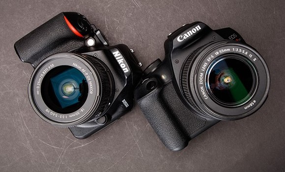 Similarities between the Nikon D3500 vs. Canon T7